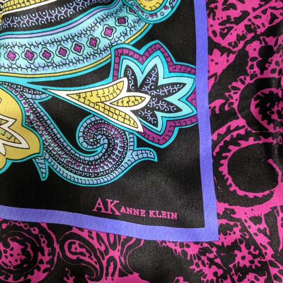 Anne Klein Accessories - Anne Klein 1005 silk scarf